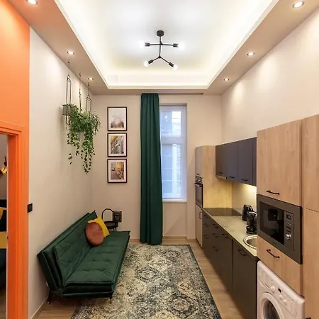 E13 Extravagant Studio Budapest